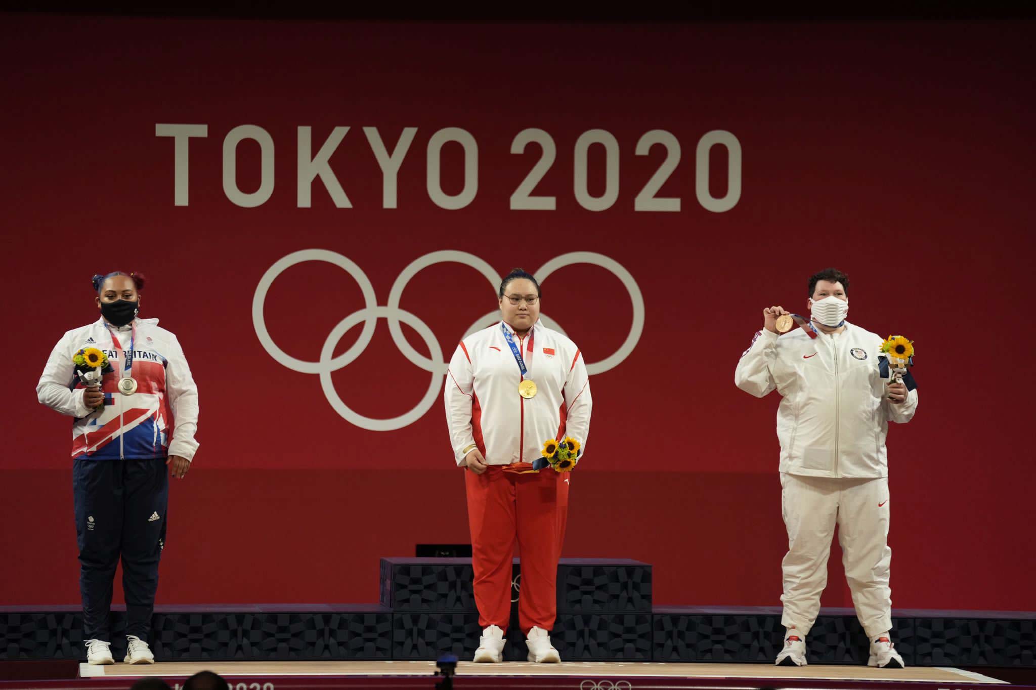 Siegerehrung Gewichtheben Olympia Tokio87kg